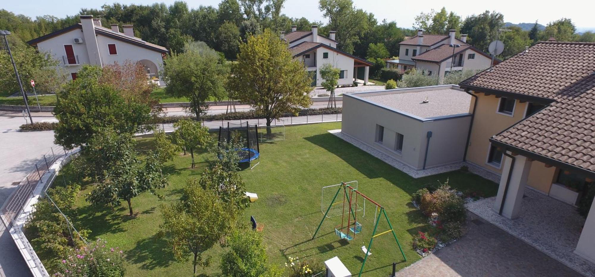 Apartment Conte Borso del Grappa Luaran gambar